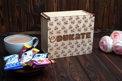 Набір цукерок "DUKATE" (дерев'яна коробка) – 500 г