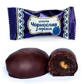 Шоколадные конфеты Чернослив с орехом в коробках &ndash; 270 г