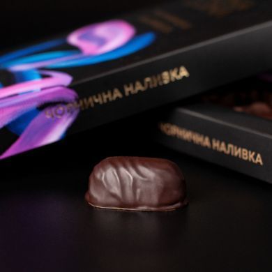 Лікерні шоколадні цукерки Una Luna: Чорнична наливка 120 г